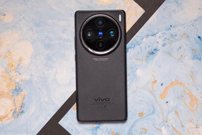 第二财季财报；vivo X200系列入网…AG真人国际【简讯】英伟达公布2025财年(图4)